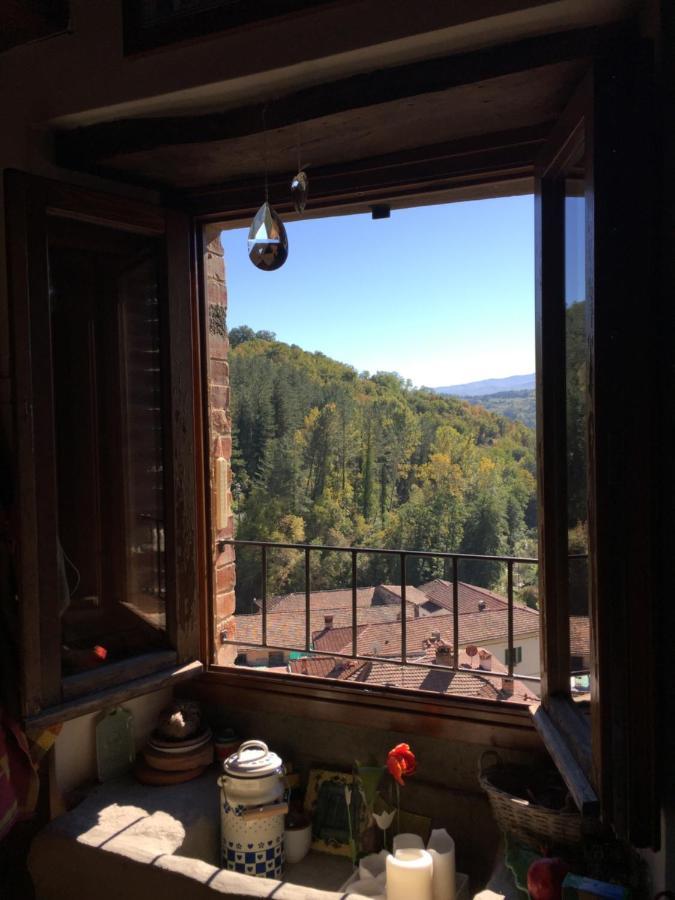 Castello Di Urbech Apartment Пратовекио Екстериор снимка