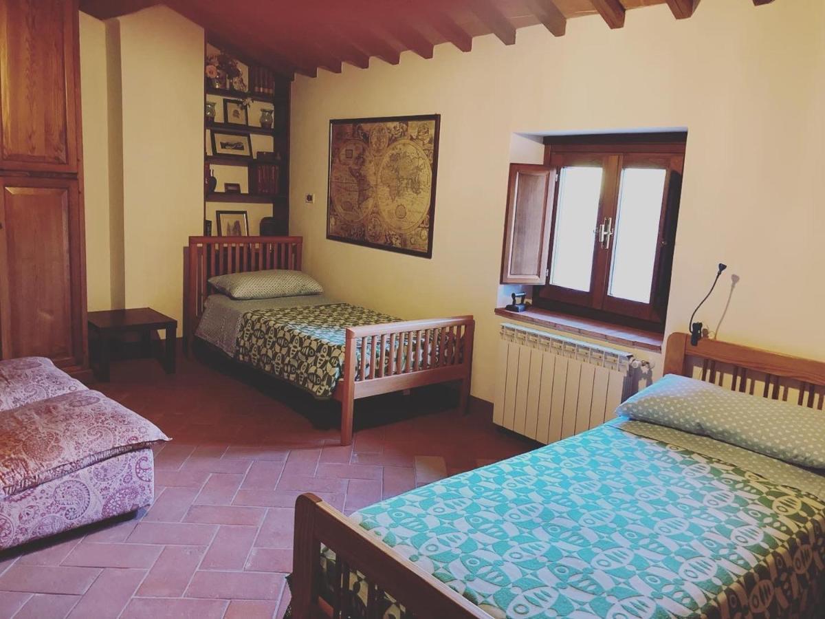 Castello Di Urbech Apartment Пратовекио Екстериор снимка